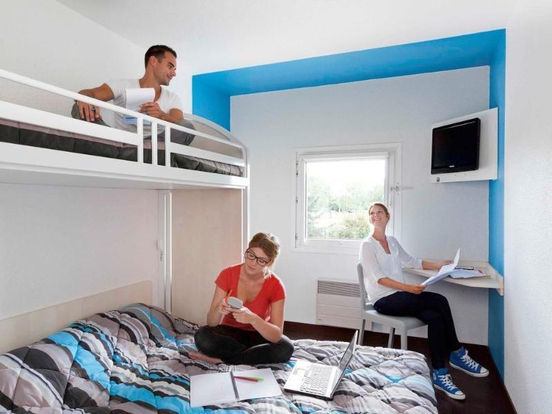 Enzo Hotels 1Er Prix Charleville Экстерьер фото