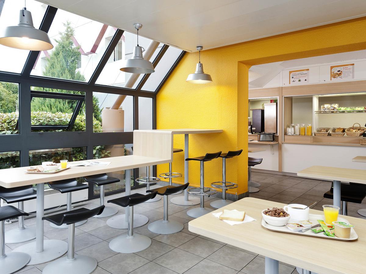 Enzo Hotels 1Er Prix Charleville Экстерьер фото