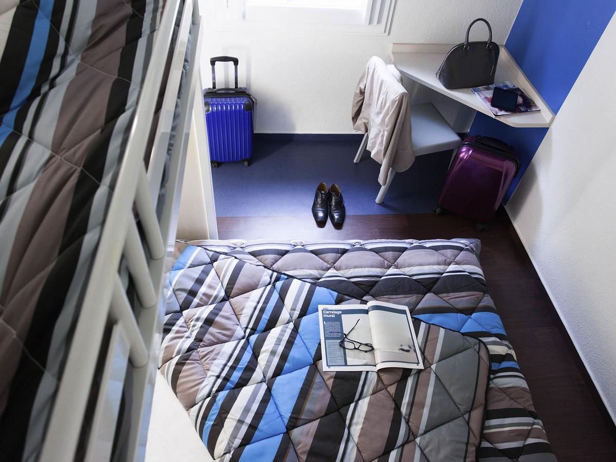Enzo Hotels 1Er Prix Charleville Экстерьер фото